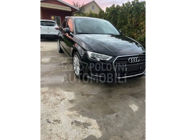 Audi A3 1.6 TDI/LED/XENON