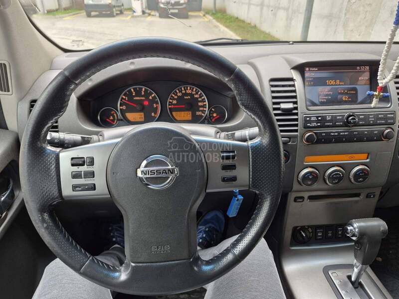 Nissan Navara 2.5 Dci