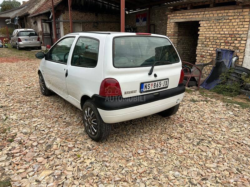 Renault Twingo 