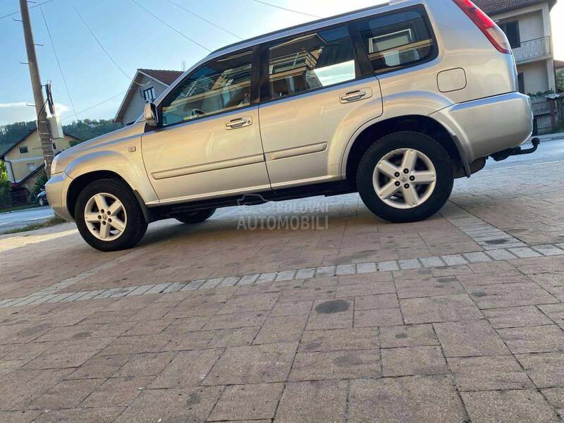 Nissan X-Trail 2.2 DCI