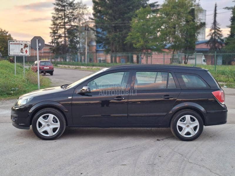 Opel Astra H 1,8B