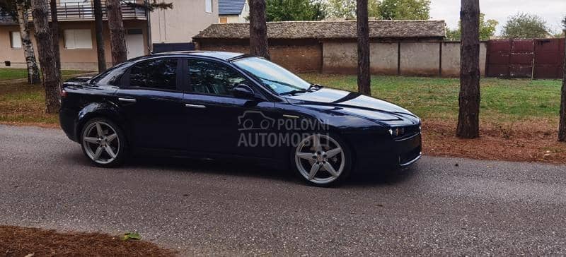 Alfa Romeo 159 