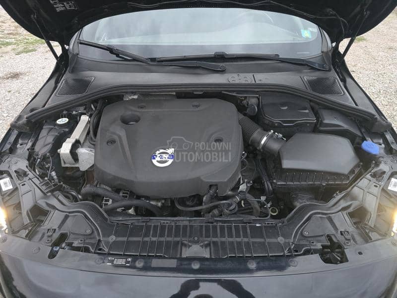 Volvo V60 2.0 D4 OCEAN RACE Volvo V60 2.0 D4 OCEAN RACE