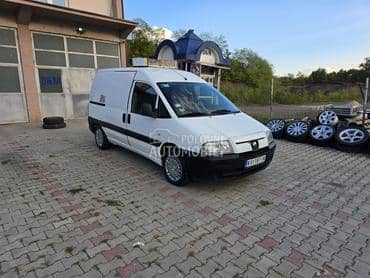 Peugeot Expert 