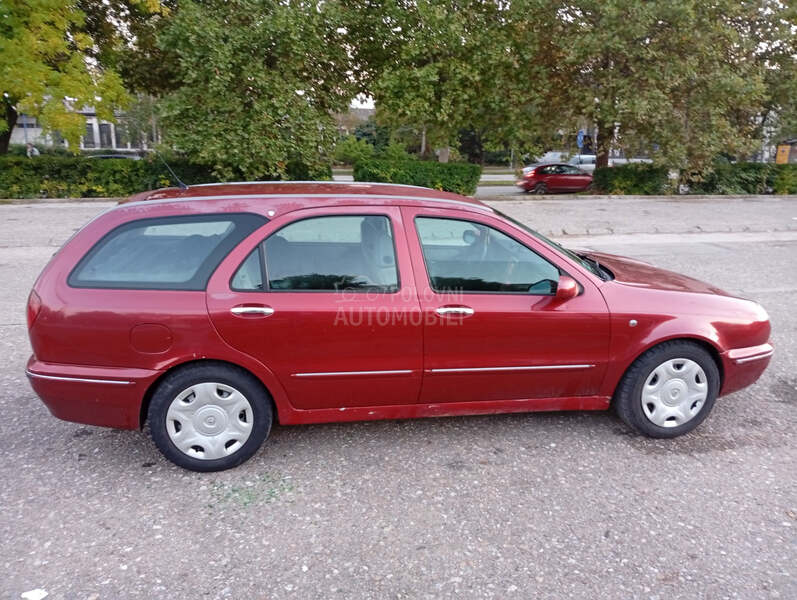 Lancia Lybra 1.9 jtd