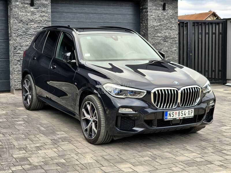 BMW X5 45e plug-in