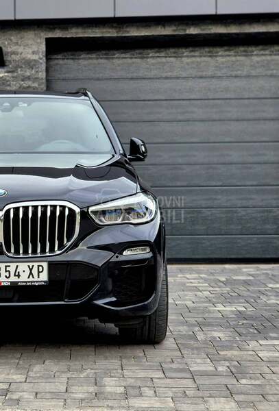 BMW X5 45e plug-in