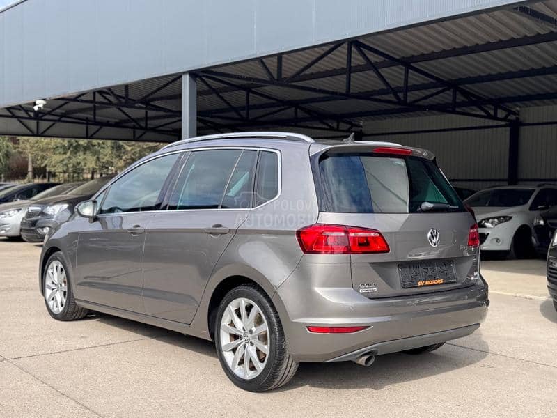 Volkswagen Golf Sportsvan 1.6TDI 110 HIGHLINE
