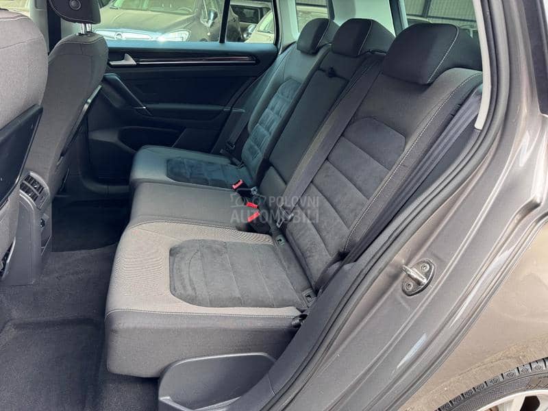 Volkswagen Golf Sportsvan 1.6TDI 110 HIGHLINE