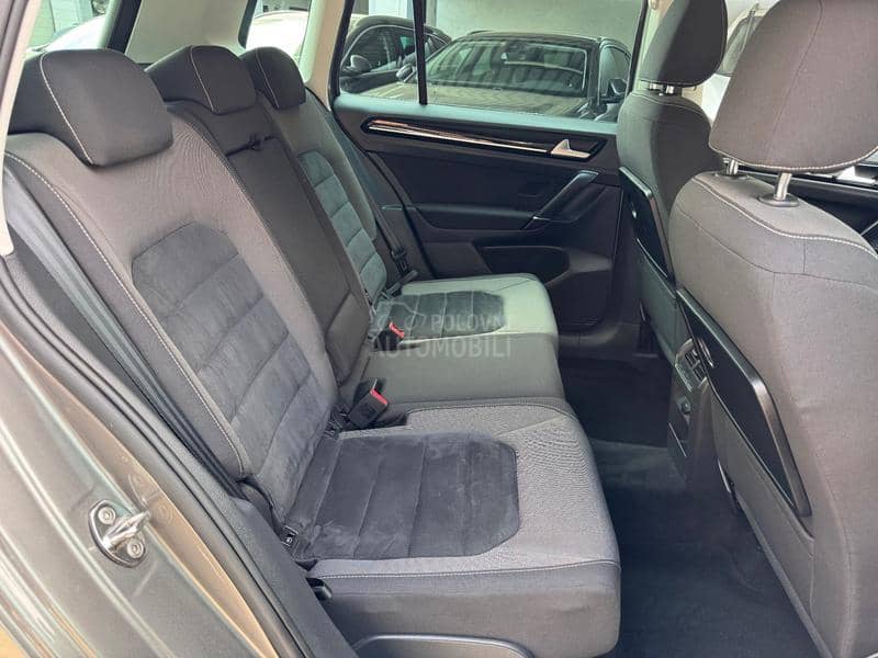 Volkswagen Golf Sportsvan 1.6TDI 110 HIGHLINE