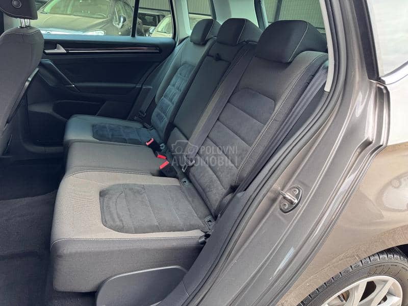 Volkswagen Golf Sportsvan 1.6TDI 110 HIGHLINE