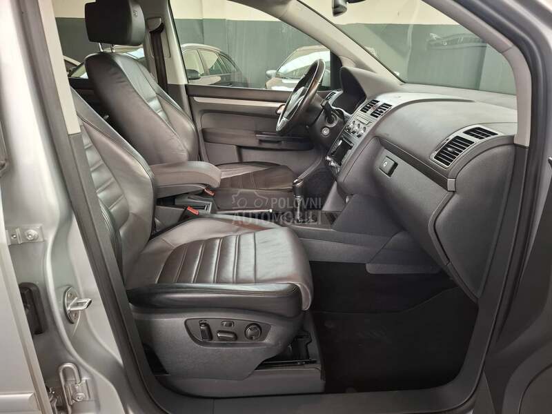 Volkswagen Touran 1.4 TSI