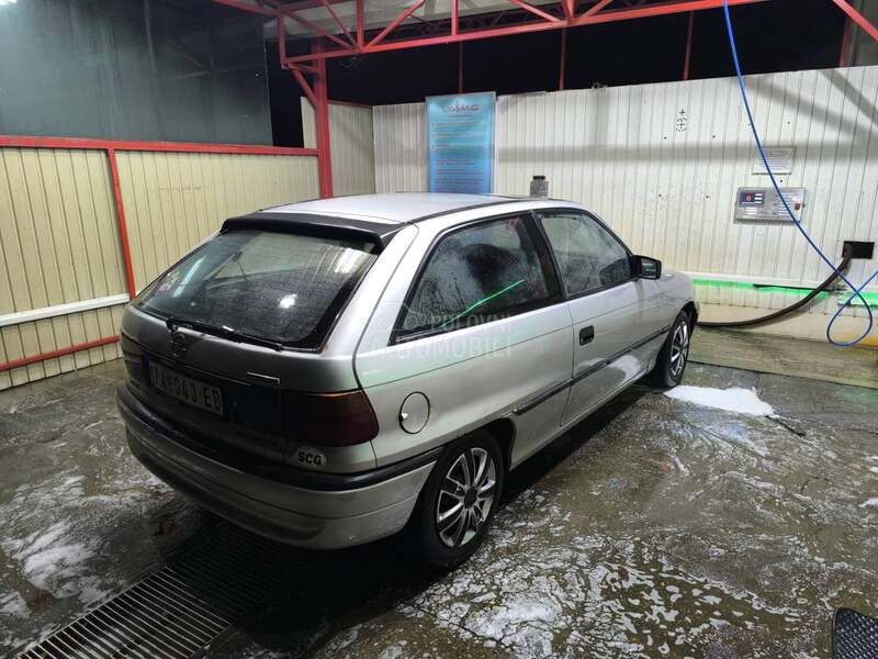 Opel Astra F 