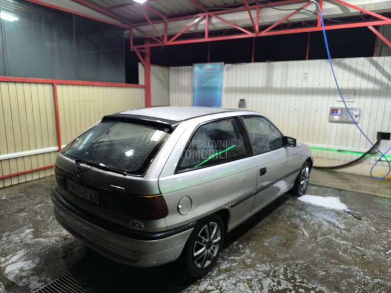 Opel Astra F 
