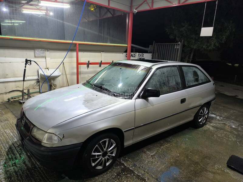 Opel Astra F 