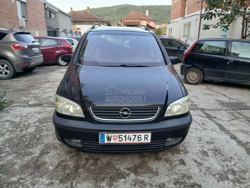 Opel Zafira 