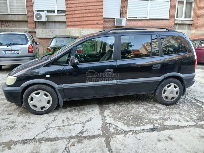 Opel Zafira 