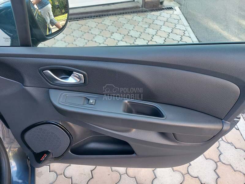 Renault Clio 1.2   FUL OPREM.A