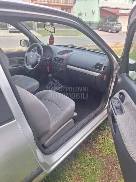 Renault Clio 1.2