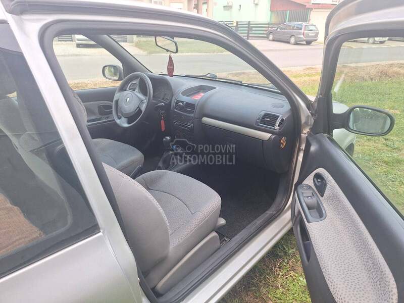 Renault Clio 1.2