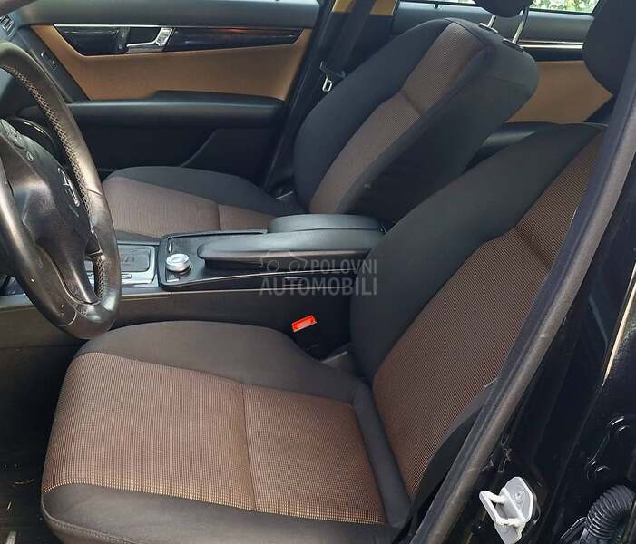 Mercedes Benz C 220 Automt 646