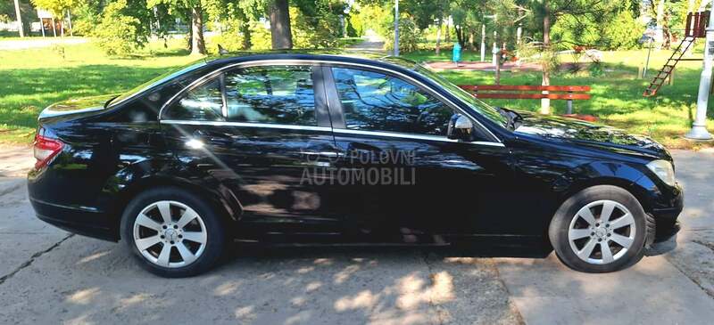 Mercedes Benz C 220 Automt 646