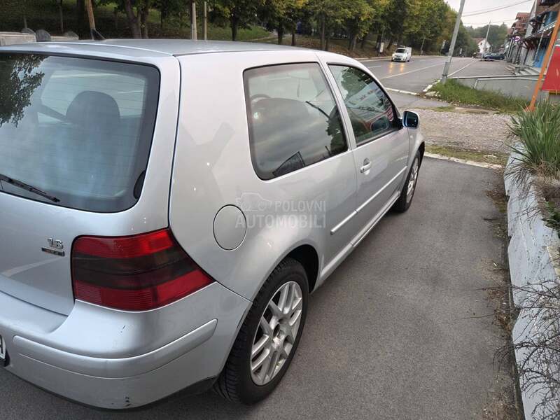 Volkswagen Golf 4 
