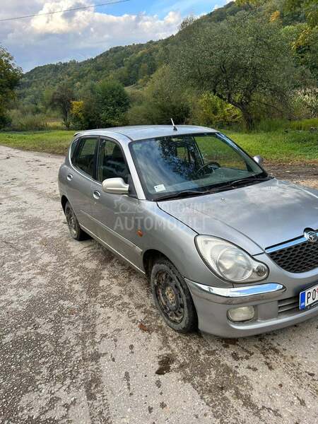 Daihatsu Sirion 4x4