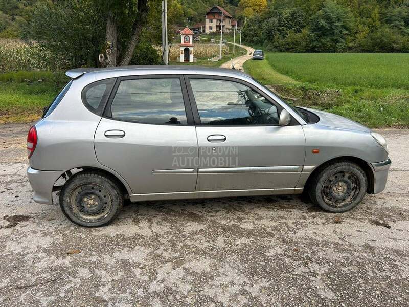 Daihatsu Sirion 4x4