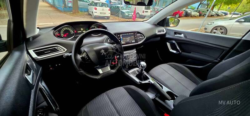 Peugeot 308 1.6 BLUEHDI STYLE