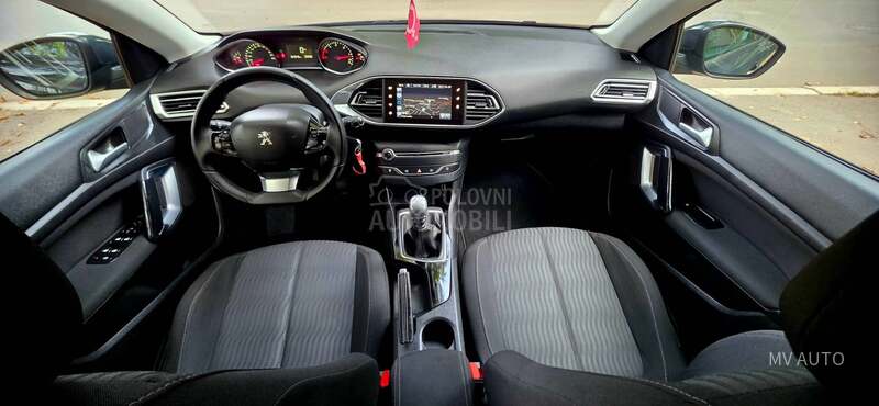Peugeot 308 1.6 BLUEHDI STYLE
