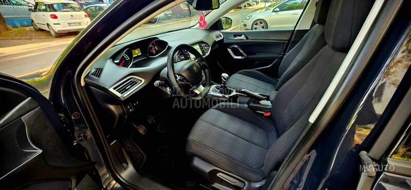Peugeot 308 1.6 BLUEHDI STYLE