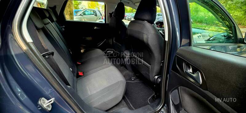 Peugeot 308 1.6 BLUEHDI STYLE