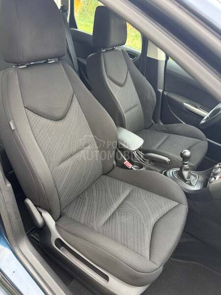 Peugeot 308 1.6 hdi N.A.V.I