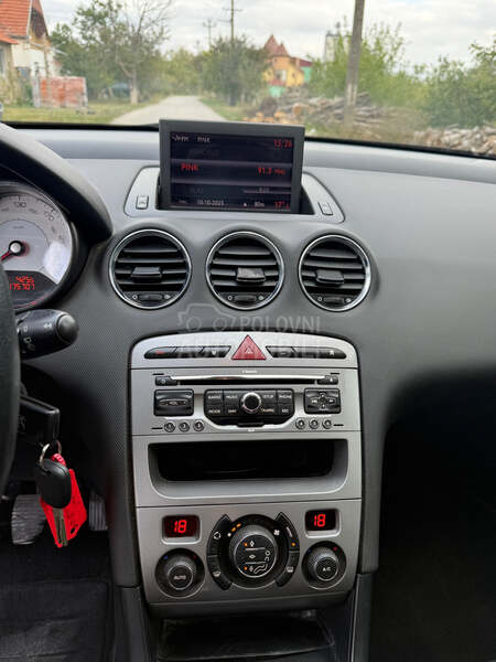 Peugeot 308 1.6 hdi N.A.V.I