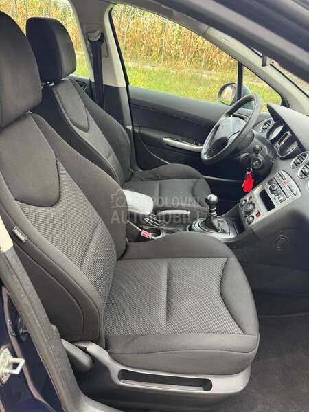 Peugeot 308 1.6 hdi N.A.V.I