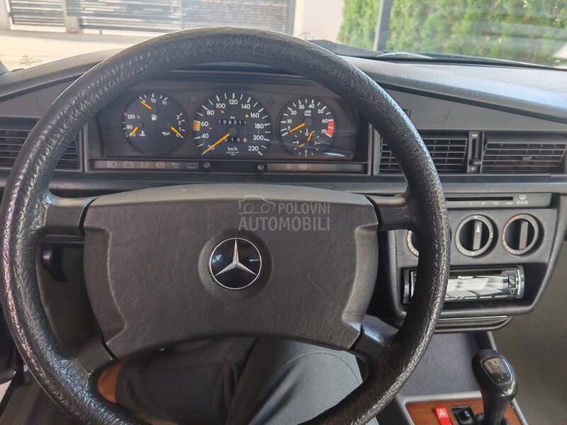 Mercedes Benz 190 190 E