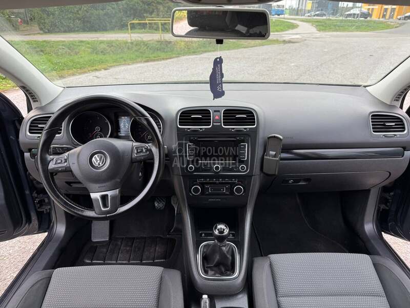 Volkswagen Golf 6 1.6TDI/0DLIČAN/