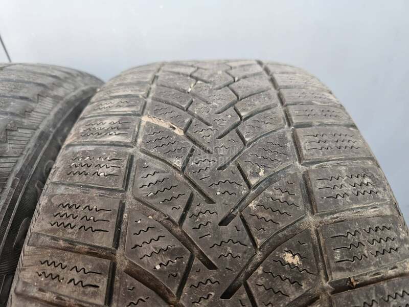 Semperit 215/55 R16 Zimska