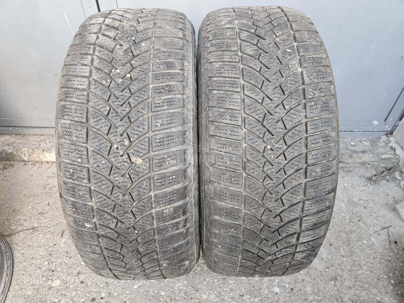 Semperit 215/55 R16 Zimska