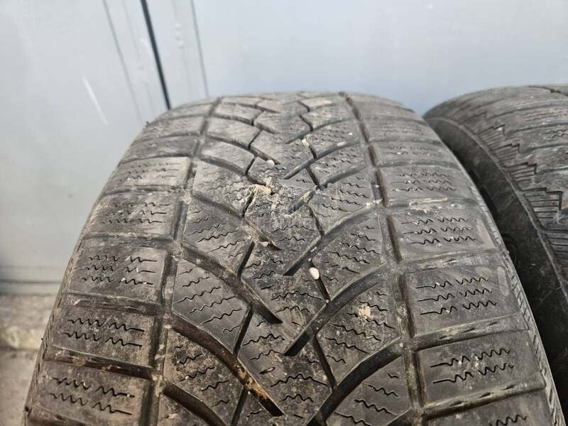 Semperit 215/55 R16 Zimska