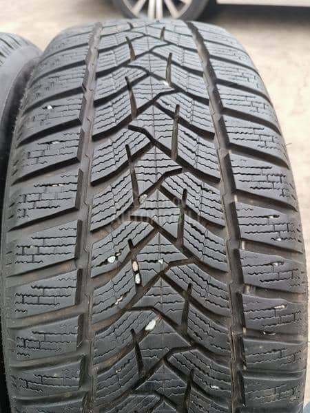 Dunlop 205/55 R16 Zimska