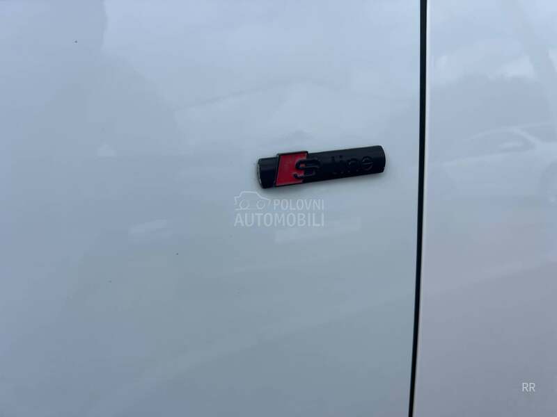 Audi A4 2.0TDI 3x S-LINE
