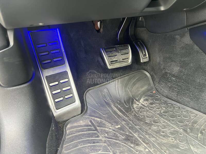 Audi A4 2.0TDI 3x S-LINE