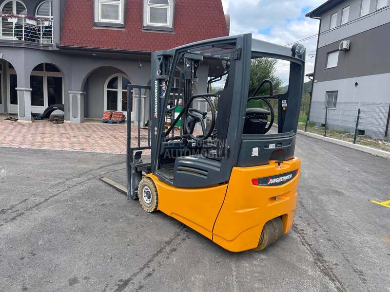 Jungheinrich Efg216