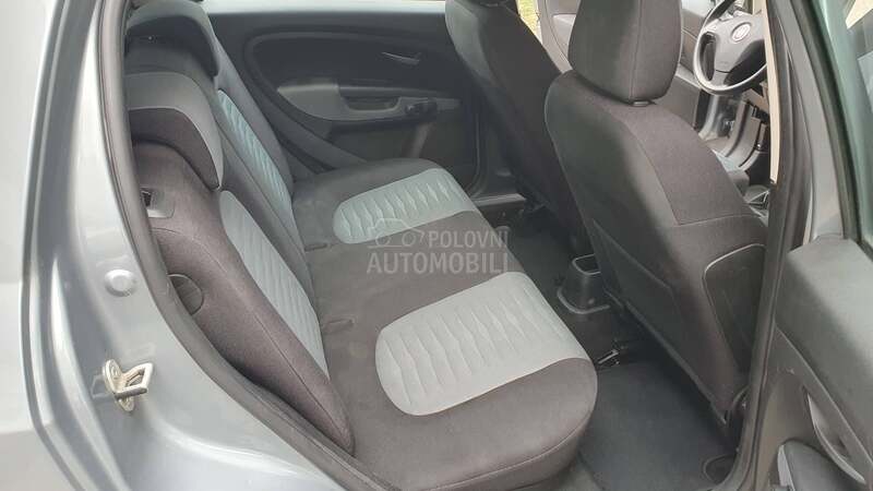 Fiat Grande Punto 1.4-8v CNG