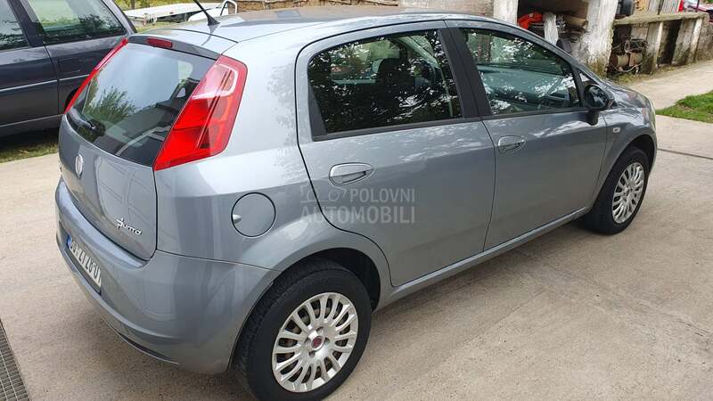 Fiat Grande Punto 1.4-8v CNG