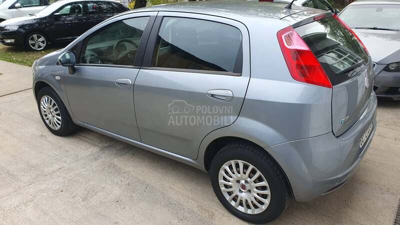 Fiat Grande Punto 1.4-8v CNG