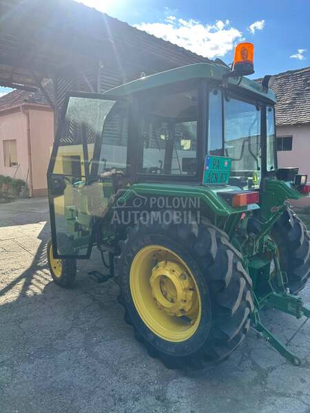 John Deere 5045D