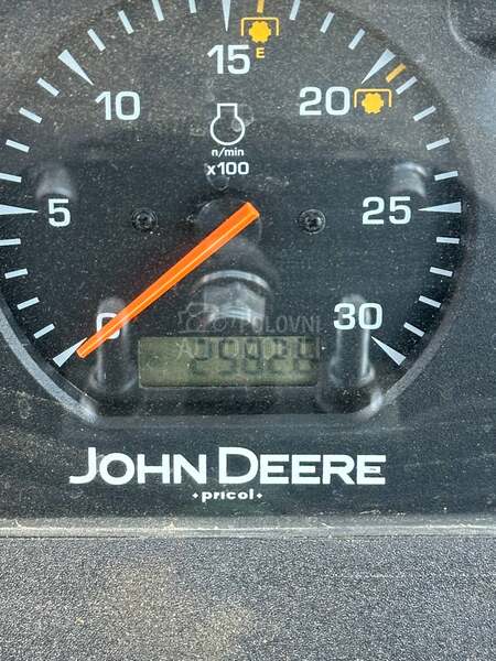 John Deere 5045D